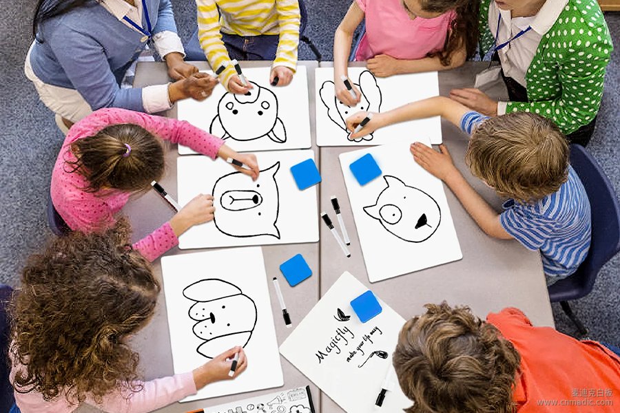 兒童用中纖小白板